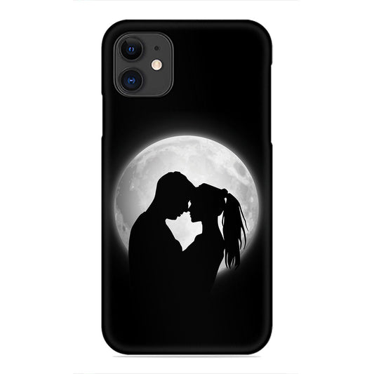 Moonlit Romance – Love in Silhouette Phone Case
